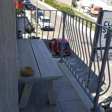 فندق مبيت وإفطار La Terrazza Sul Mare