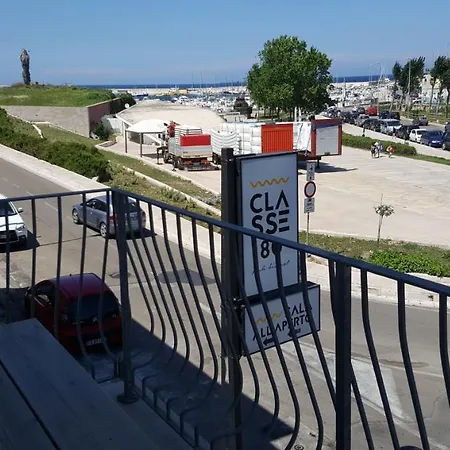 فندق مبيت وإفطار La Terrazza Sul Mare أوترانتو