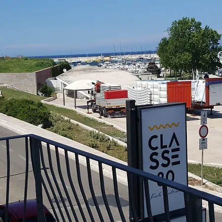 Alojamento de Acomodação e Pequeno-almoço La Terrazza Sul Mare
