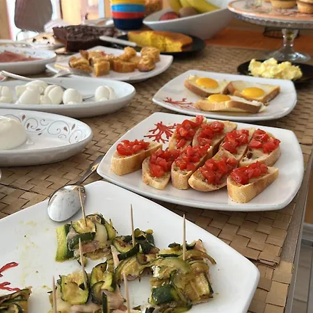 La Terrazza Sul Mare Alojamento de Acomodação e Pequeno-almoço 4*